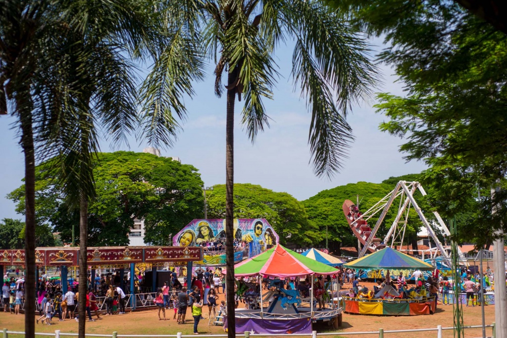 Parque de diversões com brinquedos radicais agita a Festa do Peão de  Barretos - ACidade ON Ribeirão Preto
